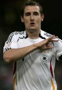 Очередной дубль Клозе, Reuters 