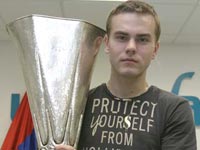 Игорь Акинфеев