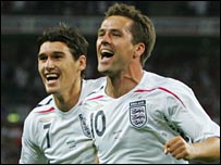 Майкл Оуэн сделал дубль, bbc.co.uk