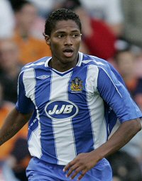 Луис Антонио Валенсия, фото carling.com