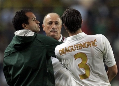 Бойцовский клуб имени Сколари, фото AP