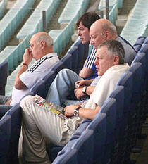 Стратеги... fcdynamo.kiev.ua