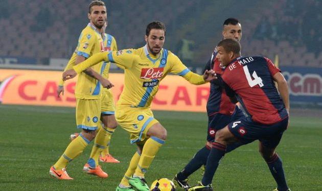 Гонсало Игуаин (слева), фото tuttosport.com