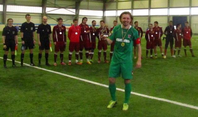 Андрей Корнев – капитан победителей и лучший игрок турнира, фото Артура Валерко, Football.ua