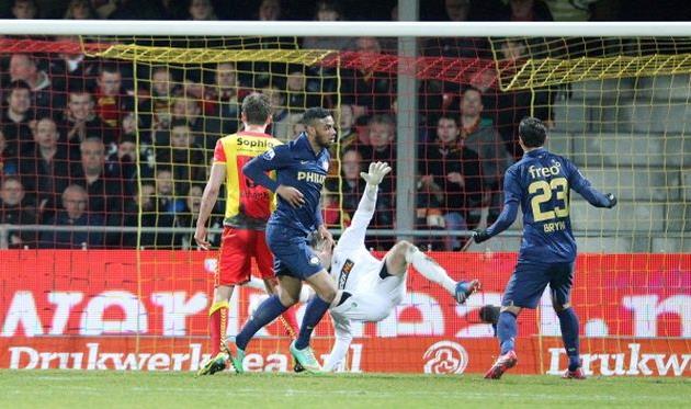 ПСВ отыгрался с 0:2, ANP
