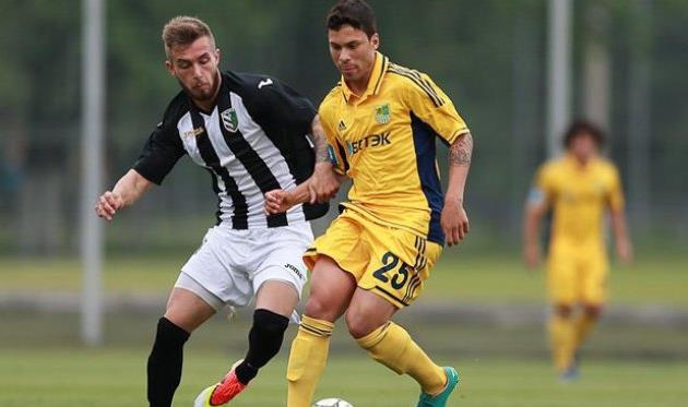 Егор Лугачев в спарринге с Металлистом, metalist.ua