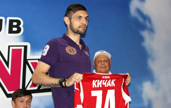 АРТЕМ КИЧАК, ФОТО FCVOLYN.NET