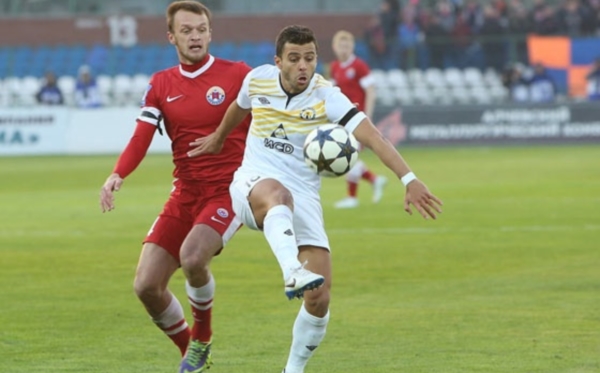 Мораес сравнял счет, фото metallurg.donetsk.ua