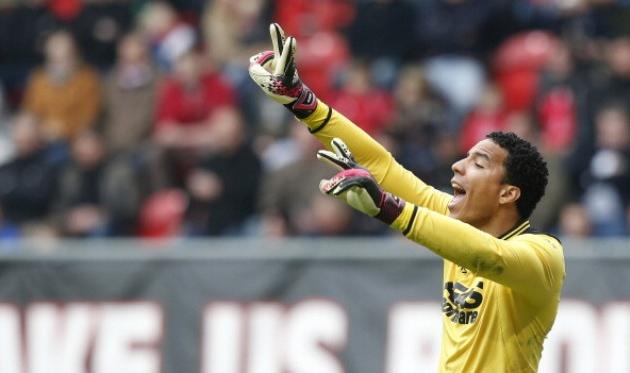 Эстебан Альварадо сохранил свои ворота в неприкосновенности, фото getty images