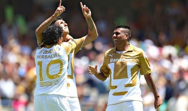 Аргентинцы Пумаса: Браво, Соса и Лудуэнья (слева направо), Imago 7