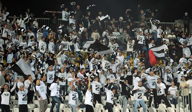 Фаны Зари, фото Алексея Ковалева, Football.ua