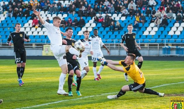 Буковина остановила лидера, фото fcbukovyna.com