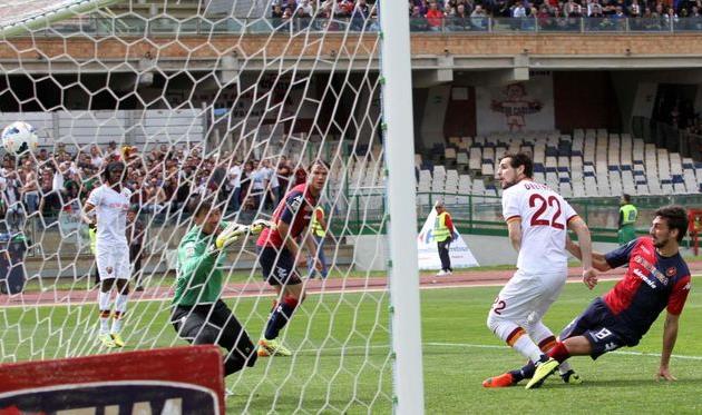 Маттиа Дестро забивает очередной гол, фото corrieredellosport.it