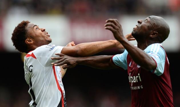 Армеро (справа) против Стерлинга, Getty Images