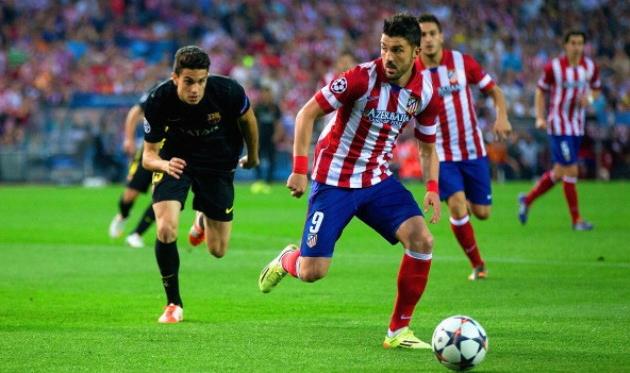 Марк Бартра в погоне за Давидом Вильей, фото getty images