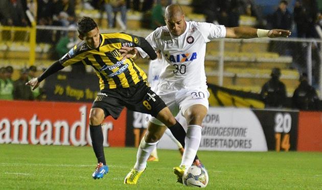 Адриано снова без клуба, atleticoparanaense.com