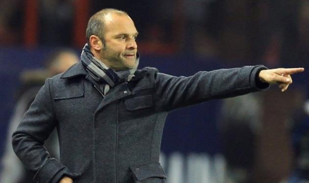 Команда Паскаля Дюпра отрывается от зоны вылета, Getty Images