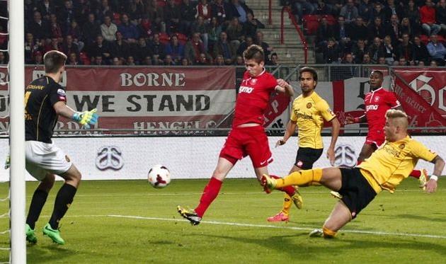 Твенте добавляет Роде проблем, ANP