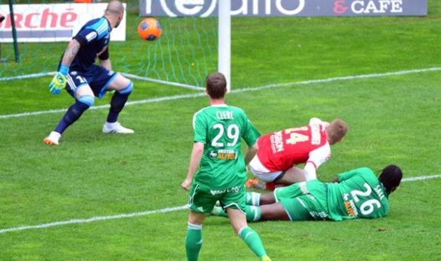 Шарбонье открывает счет, Getty Images