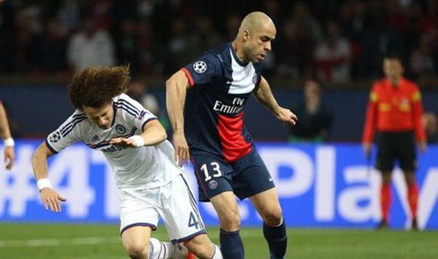 Алекс против Давида Луиса, Getty Images