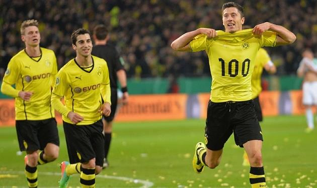 Это был 100-й гол Левандовски за Дортмунд, фото getty images