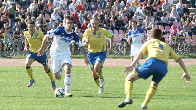 фото fcslavutich.ck.ua