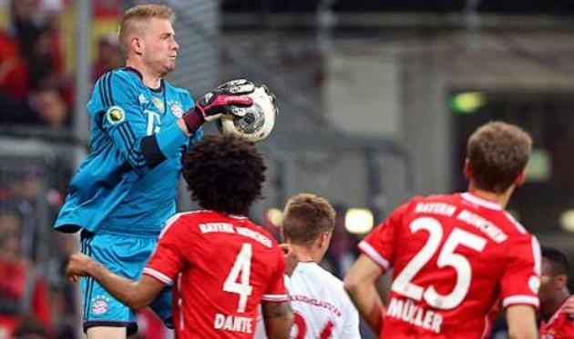 Лукас Рэдер в действии, fcbayern.de