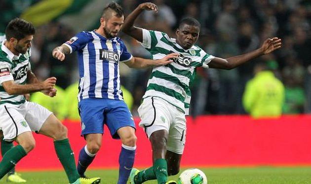 Виллиам против Дефура, worldsoccerscouting.com