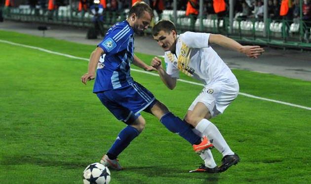 Зотов против Гусева, фото Михаила Масловского, Football.ua