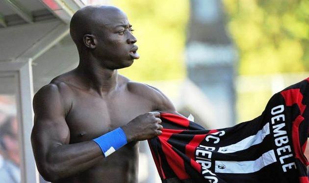 Гарра Дембеле, badische-zeitung.de