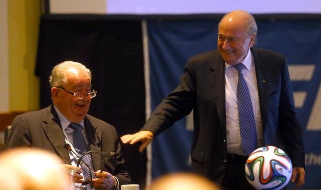 Хулио Грондона и Зепп Блаттер, Getty Images