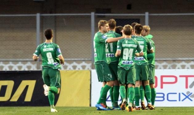 Карпаты празднуют победу, Football.ua