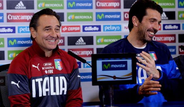 Чезаре Пранделли и Джиджи Буффон, фото Getty Images