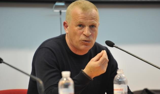 Александр Томах, fcmetalurg.com