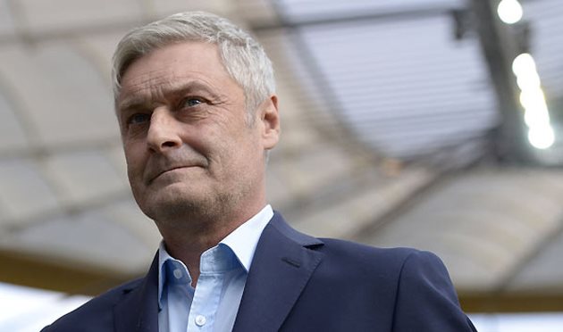 Армин Фе, bundesliga.de