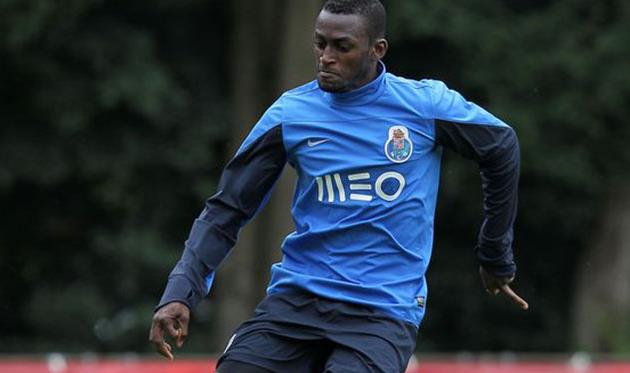 Джексон Мартинес, A Bola