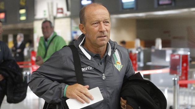 Габриэль Кальдерон, alfinaldelapalmera.com