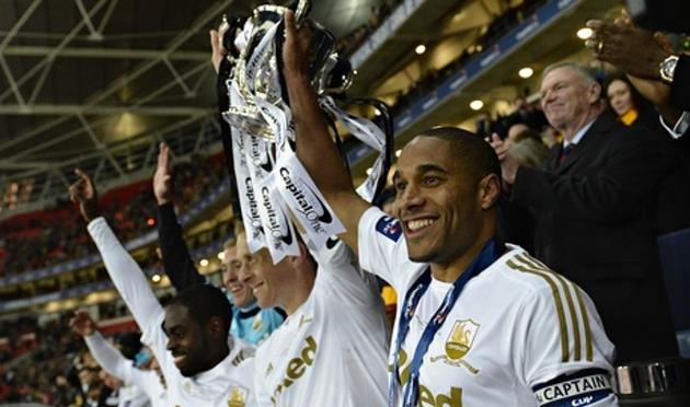 Эшли Уильямс, Guardian