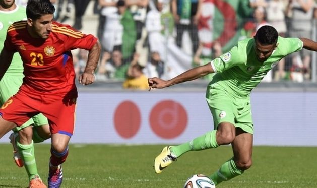 Араз Озбилиз (слева), фото armfootball.com
