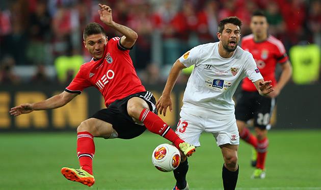 Сикейра (слева), Getty Images