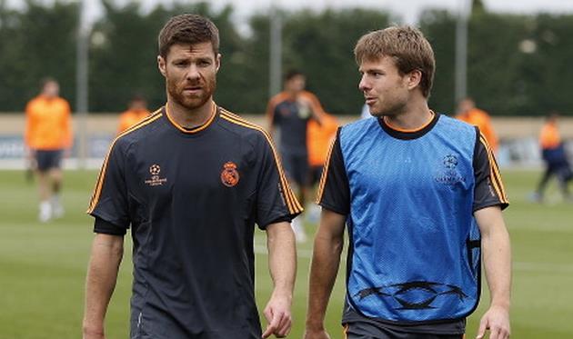 Хаби Алонсо и Асьер Ильярраменди, Getty Images