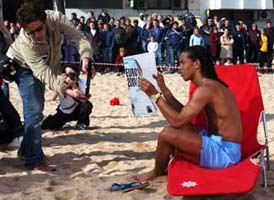 Пусть играют! Я пока посижу :)