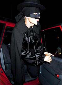 Сами - Зорро :) фото с карнавальной вечеринки 