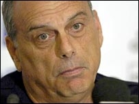 Аврам Грант, news.bbc.co.uk