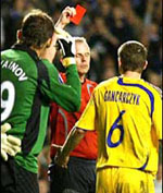 Штухлик наших не жалел...