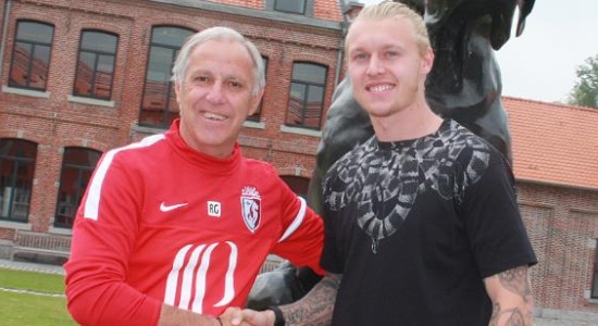 Симон Кьяер (справа), Getty Images