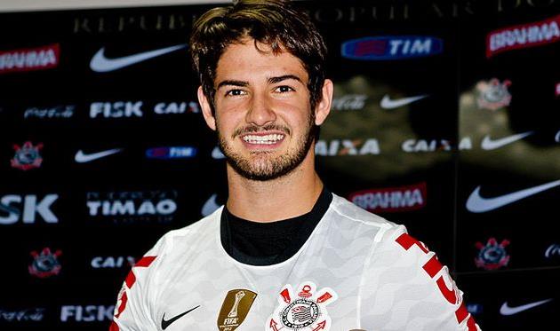 Алешандре Пато, asalsom.com