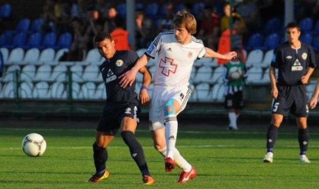 Игорь Скоба против донецкого Металлурга, фото google.com