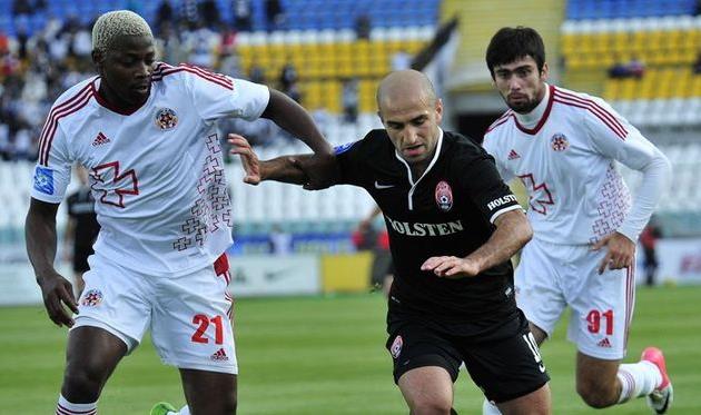 Матуку против Липартии, фото А. Ковалева, Football.ua