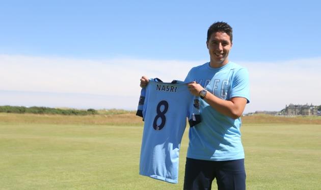 Самир Насри, фото www.mcfc.co.uk